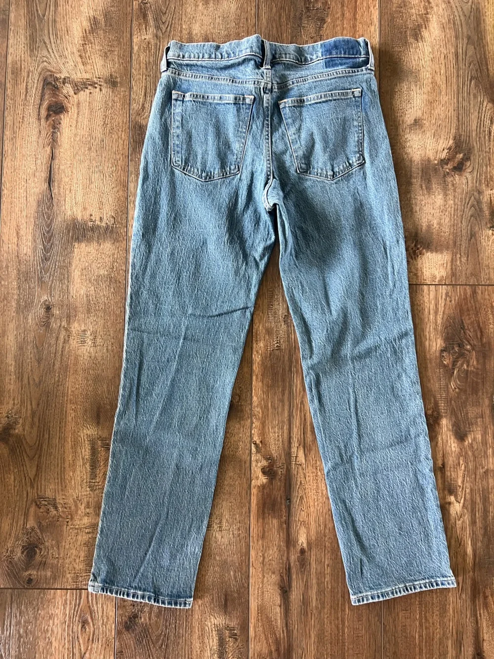 Abercrombie & Fitch Mid Rise 90’s Straight Leg Women’s Jeans Denim  Size 28